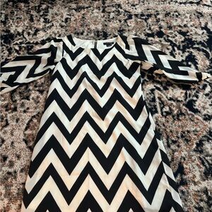 My Michelle Black and White Raglan Sleeve Sheath Dress